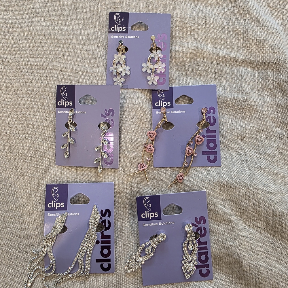 Claire's Floral and Rhinestone Earring Collection
